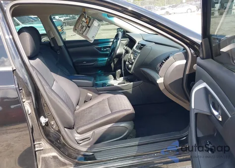 2018 Nissan Altima 2.5 Sv z USA, uszkodzony, nr VIN 1N4AL3AP5JC267228